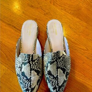 COLE HAAN piper leather snake skin slip on Flats Mules